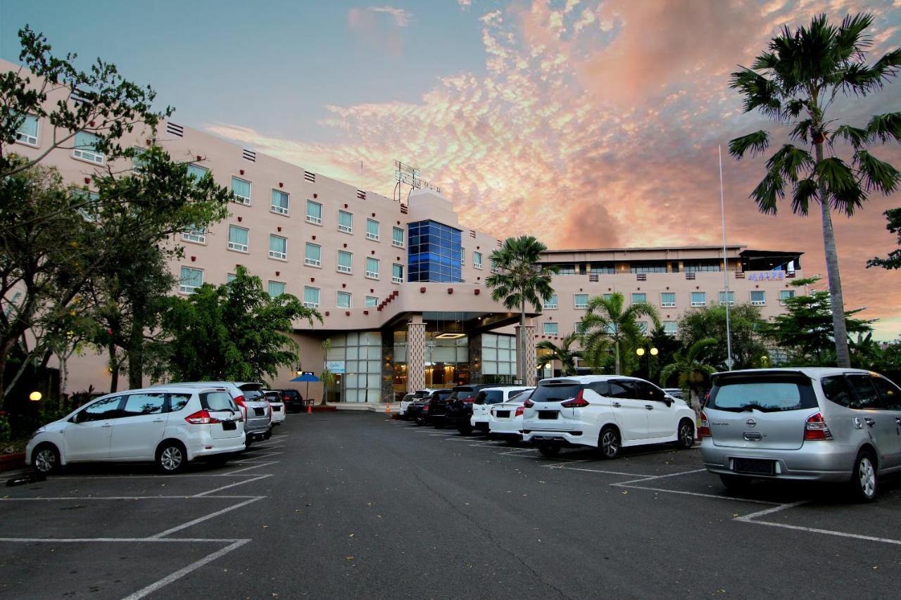 סראנג Forbis Hotel מראה חיצוני תמונה