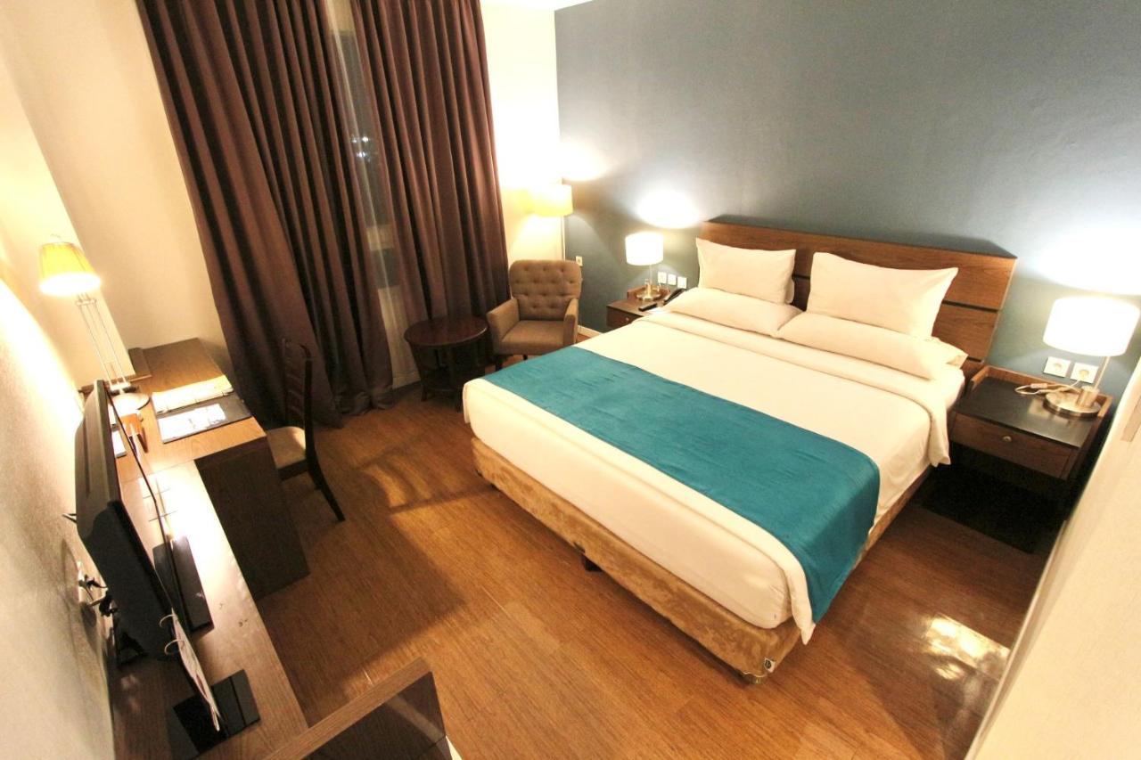 סראנג Forbis Hotel מראה חיצוני תמונה