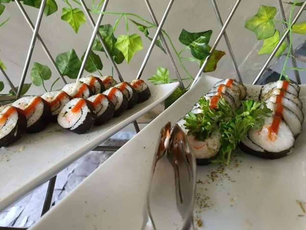 סראנג Forbis Hotel מראה חיצוני תמונה
