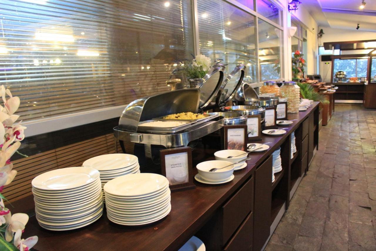 סראנג Forbis Hotel מראה חיצוני תמונה